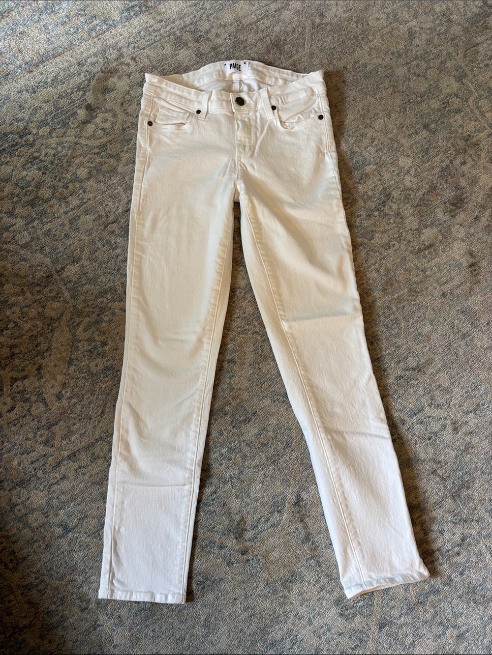 PAIGE Skyline Ankle Peg White Skinny Jeans for Women